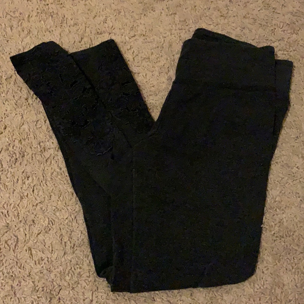 Grey legging with lace